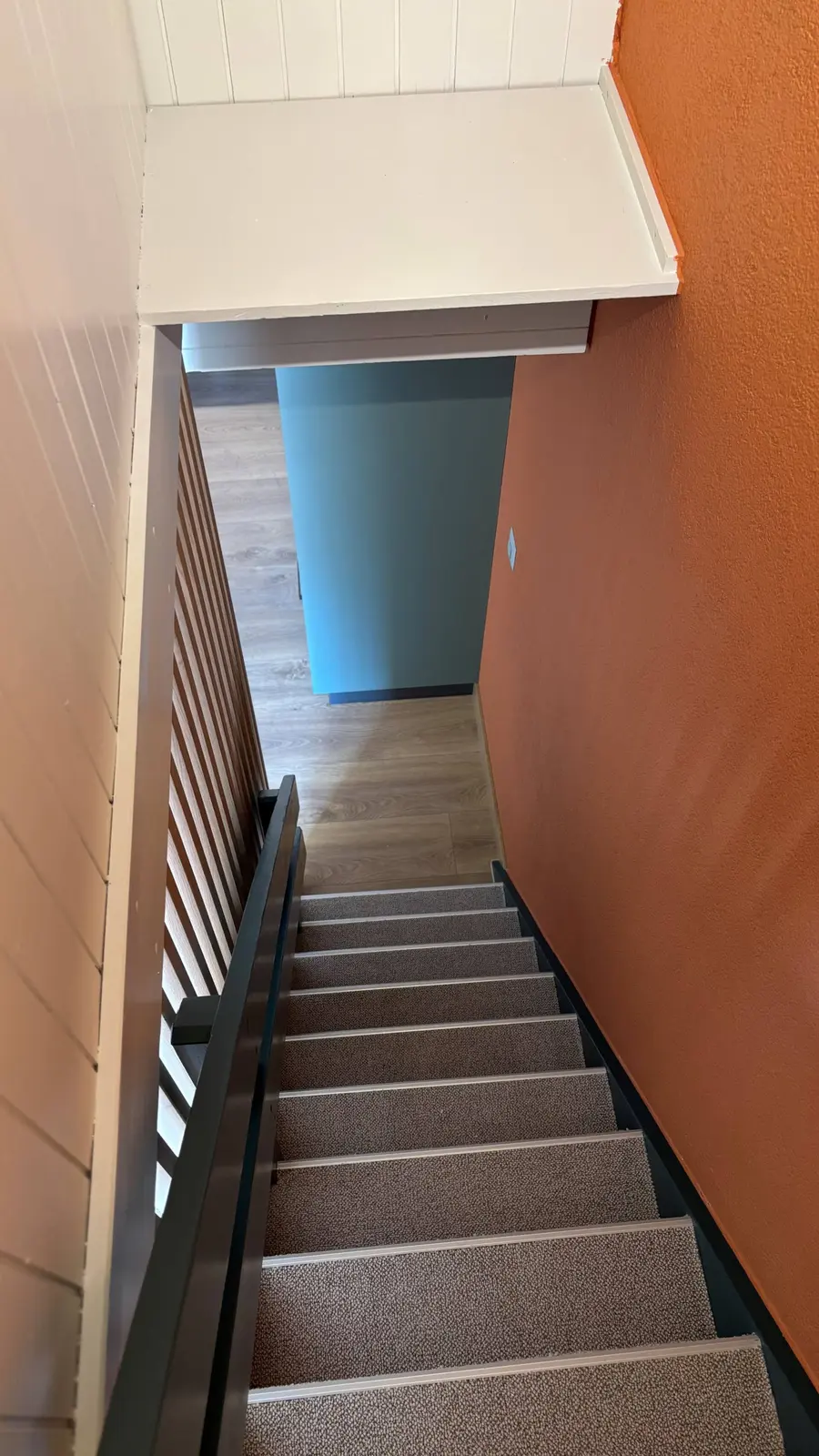 Treppe hinauf ins Dachgeschoss